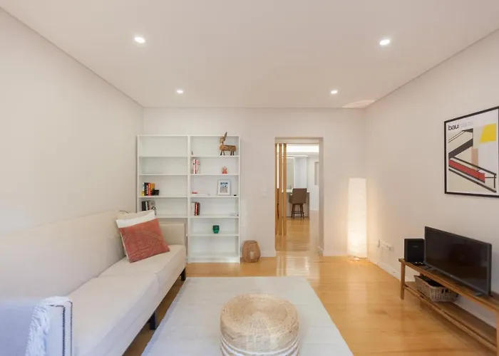 Flh Gulbenkian With Balcony Apartman