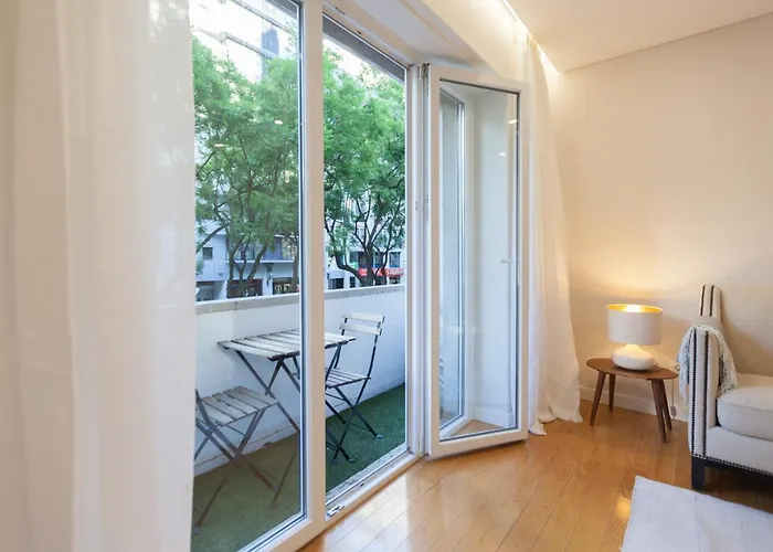 Flh Gulbenkian With Balcony * Lisboa