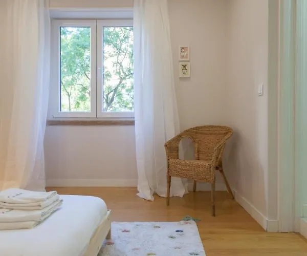 Flh Gulbenkian With Balcony Apartman Lisboa