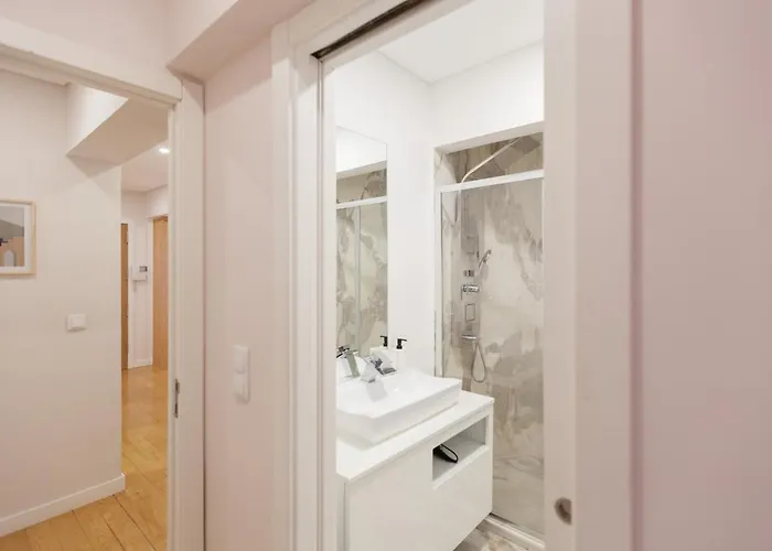 Flh Gulbenkian With Balcony * Lisboa