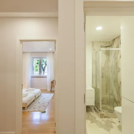 Flh Gulbenkian With Balcony * Lisbon