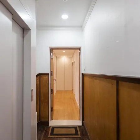 Apartment Flh Gulbenkian With Balcony Lisbon